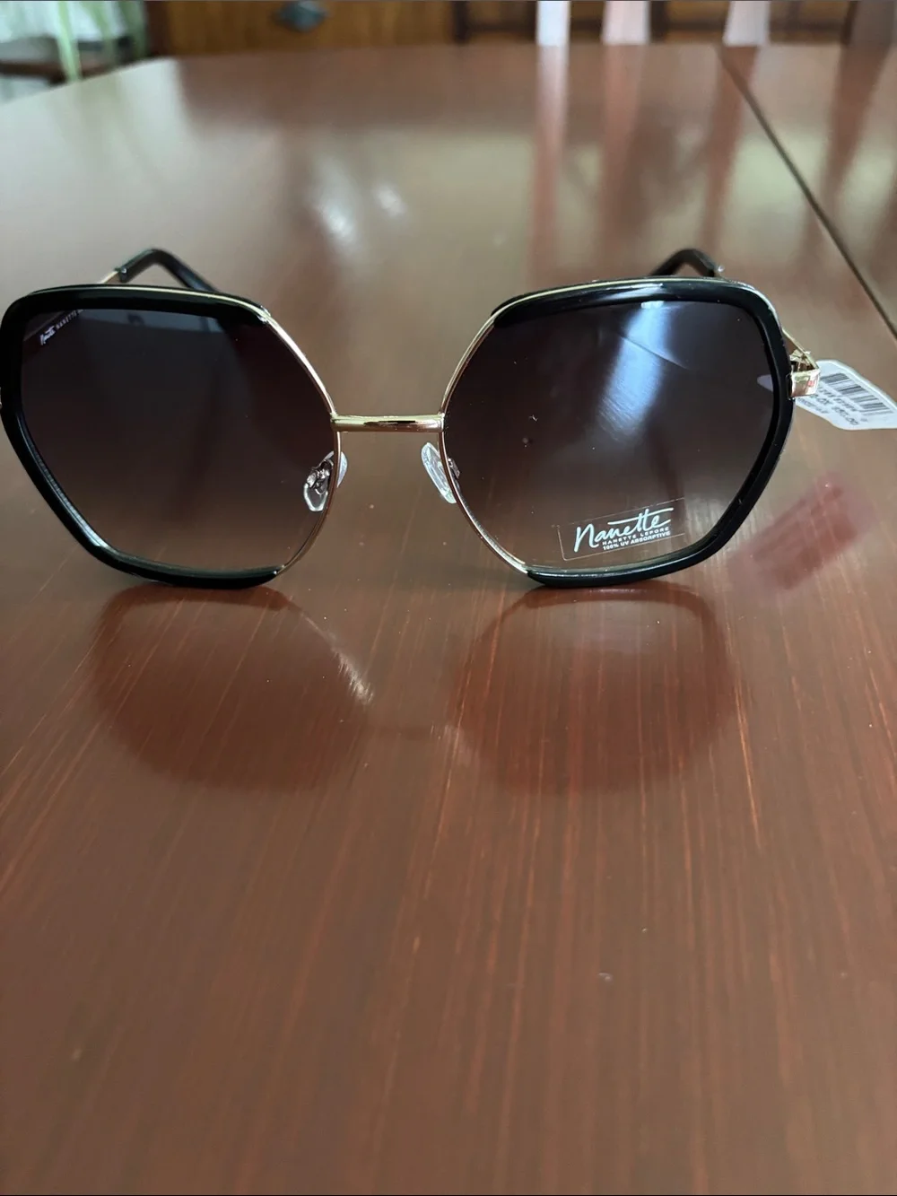 Nanette Lepore Gold Metal & black hexagonal frame/gradient,100% UV protection